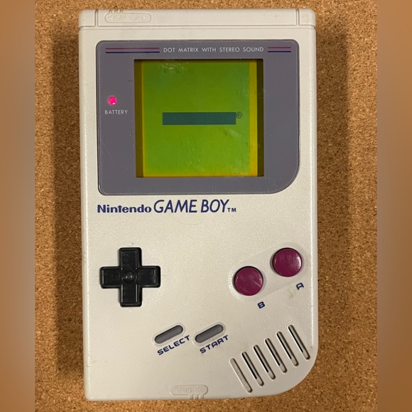 1998 Game Boy - Picture 2 of 5
